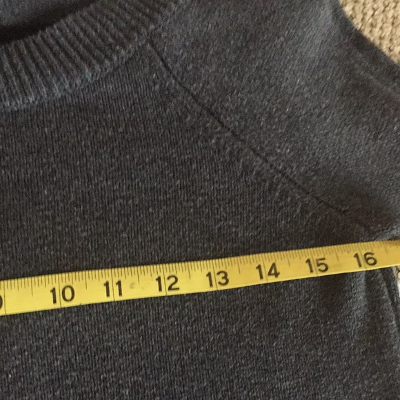 WHBM Sweater✨ - Picture 7 of 8